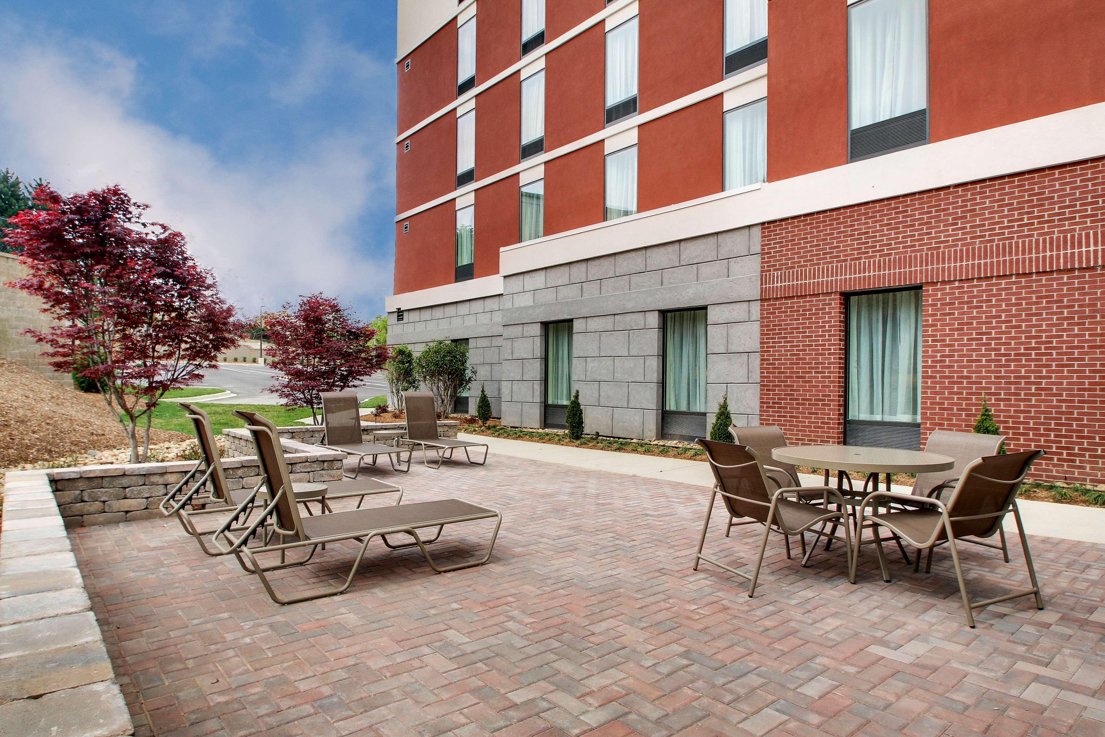 Hampton Inn & Suites Greenville Airport Exterior foto