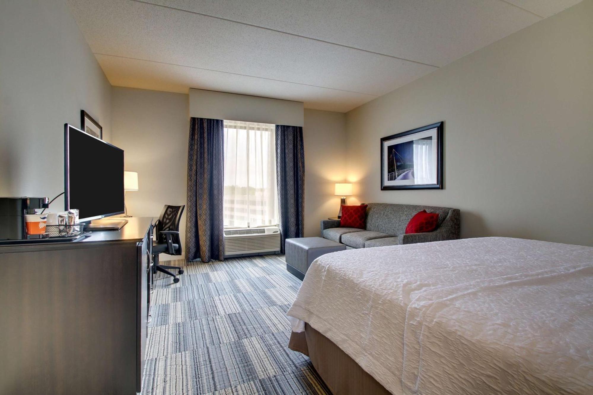 Hampton Inn & Suites Greenville Airport Exterior foto